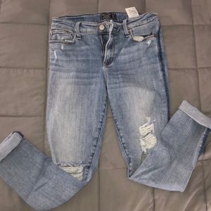 abercrombie and fitch low rise ripped jeans
